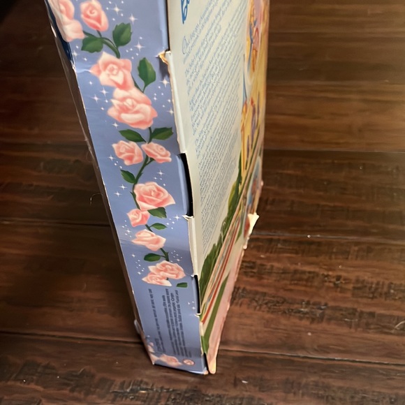 Barbie Sleeping Beauty 1997 - Picture 4 of 5